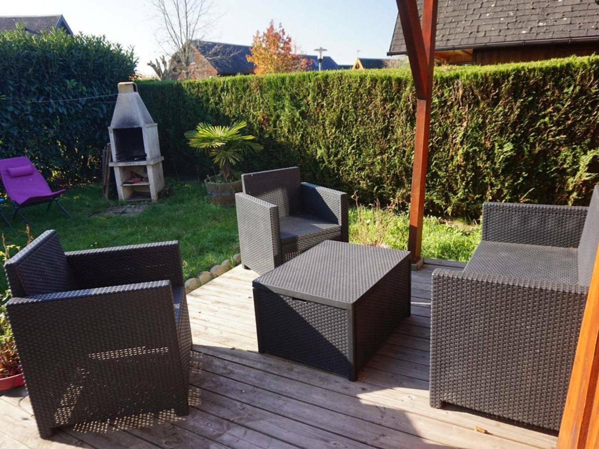 Chalet Avec Piscine Chauffee, Tennis Et Jardin Clos, A 1700M De La Plage De Cabourg - Fr-1-465-22 Экстерьер фото
