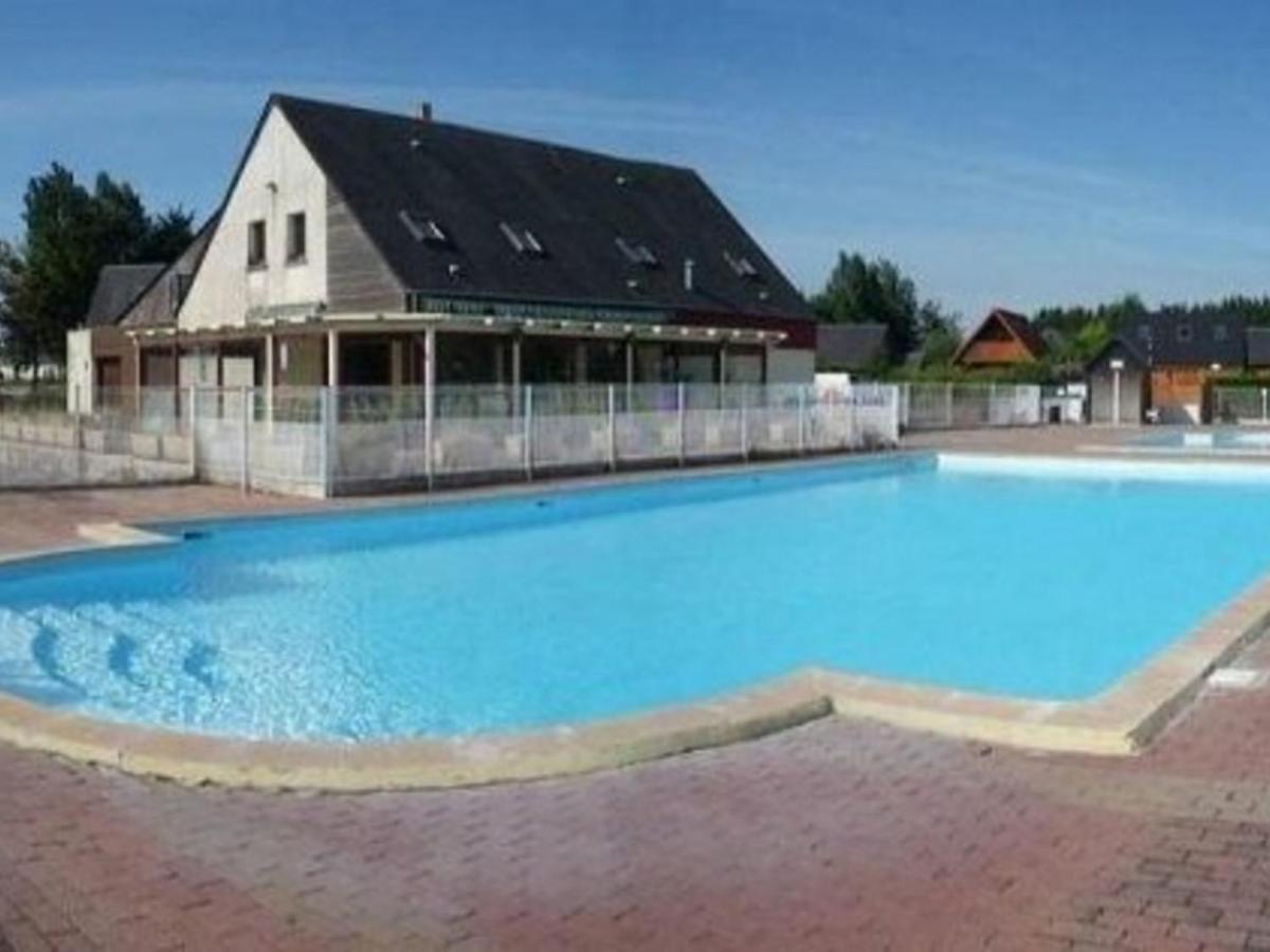 Chalet Avec Piscine Chauffee, Tennis Et Jardin Clos, A 1700M De La Plage De Cabourg - Fr-1-465-22 Экстерьер фото